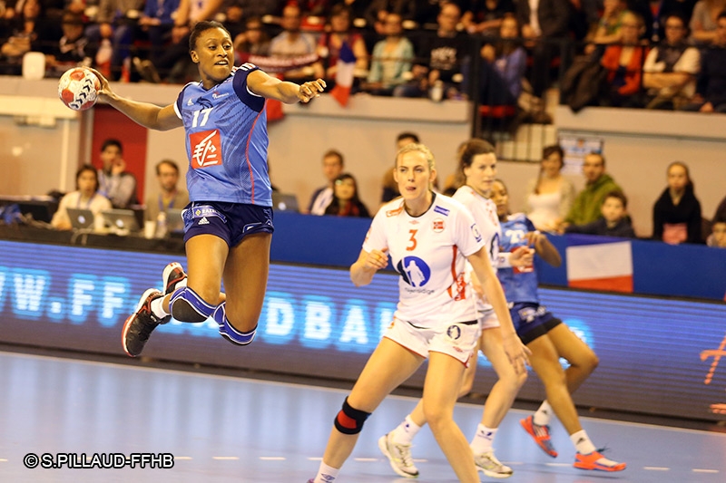 handball-france-dembele-face-22-03-2015.jpg